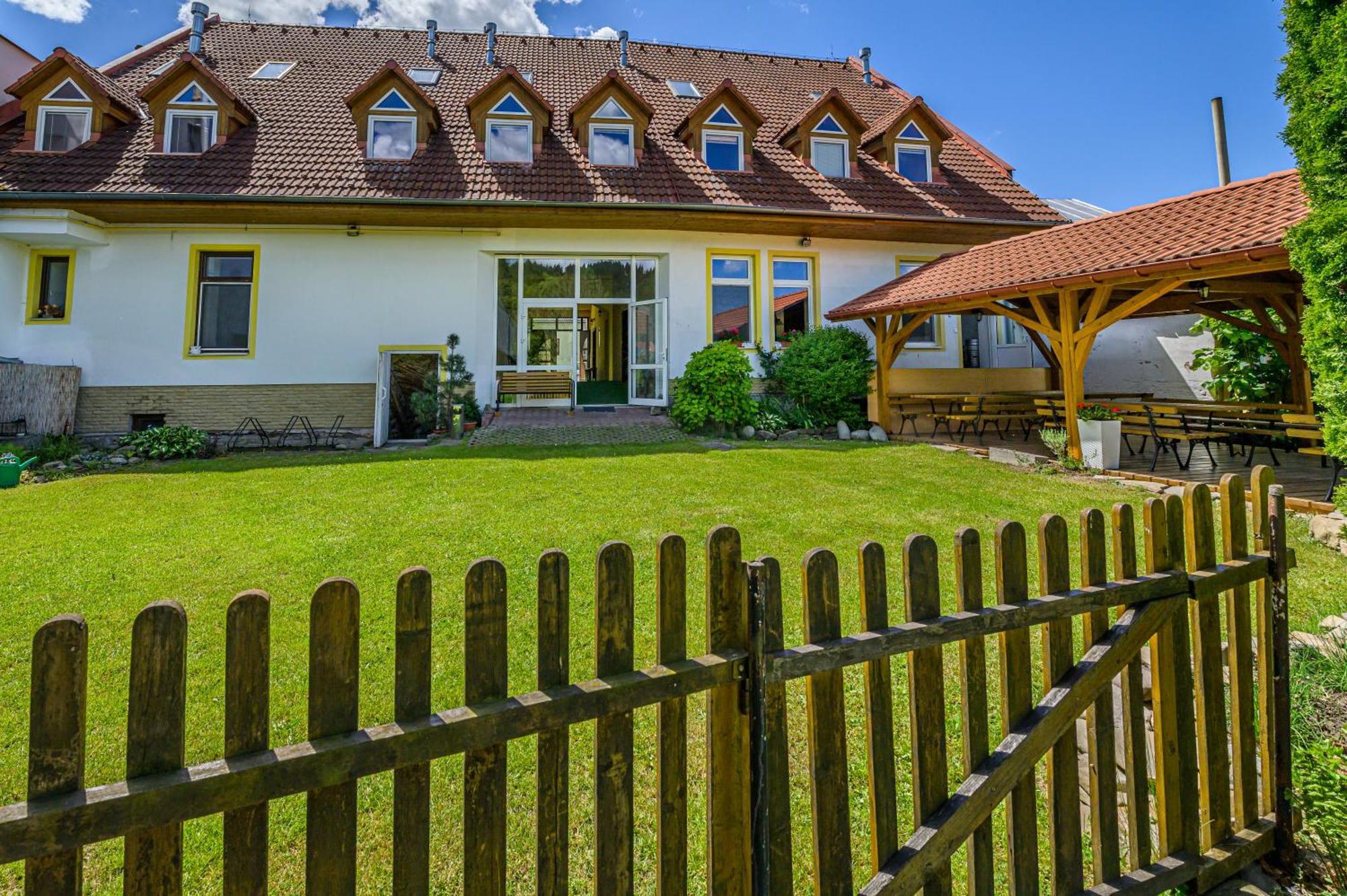 Penzion Antiqua Villa Spisska Stara Ves Exterior foto